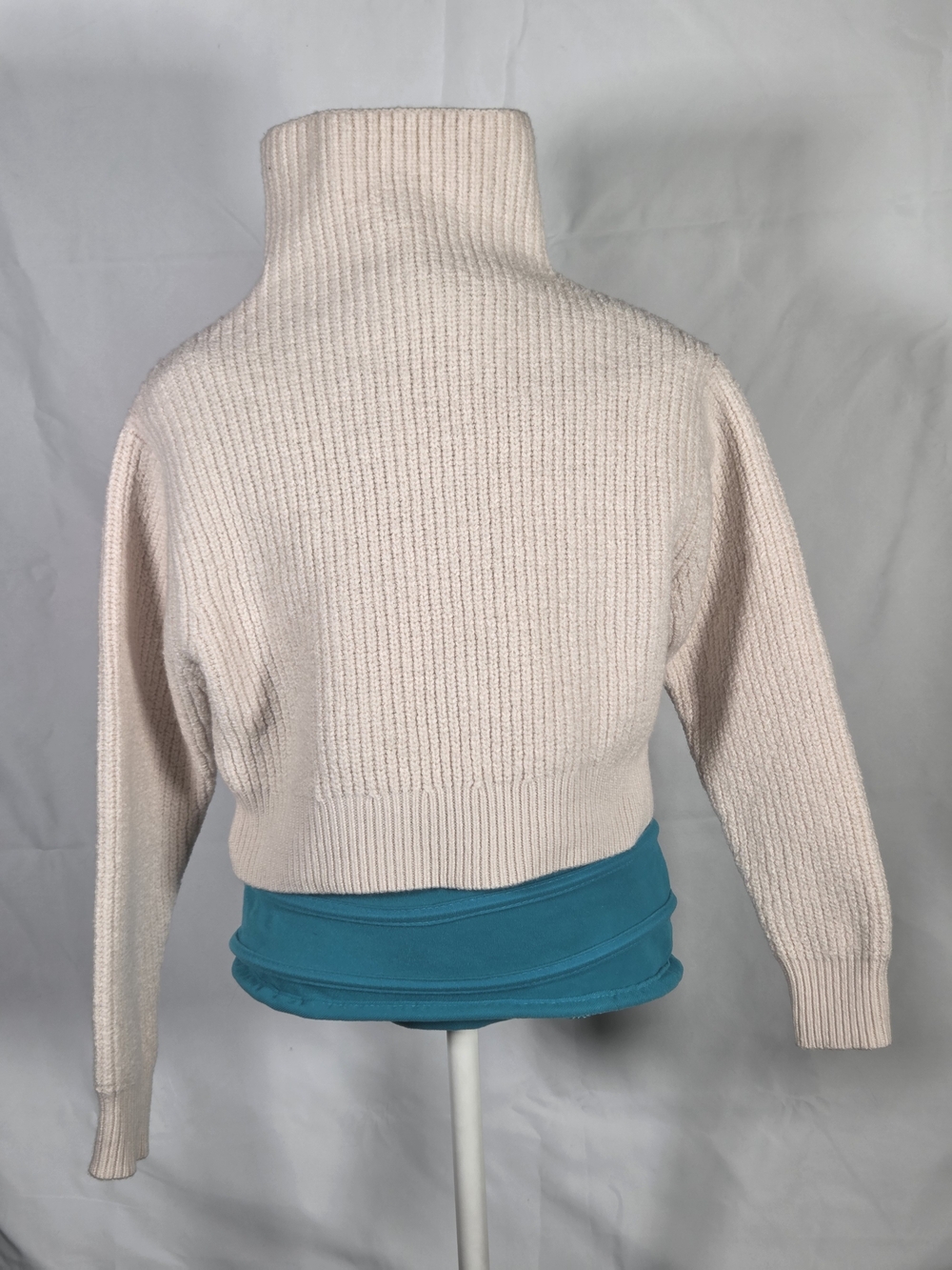 Wilfred Aritzia 100% Merino Wool Ribbed Mock Neck Sweater S - Picture 2 of 4